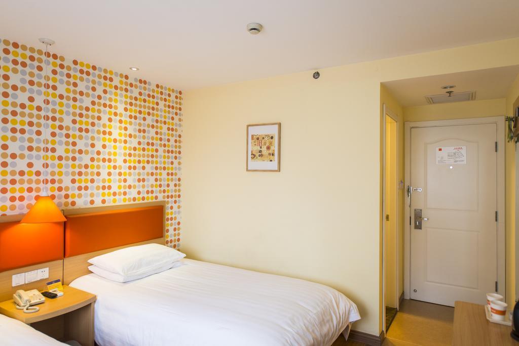 Home Inn Beijing Xiaoxitian Exterior photo